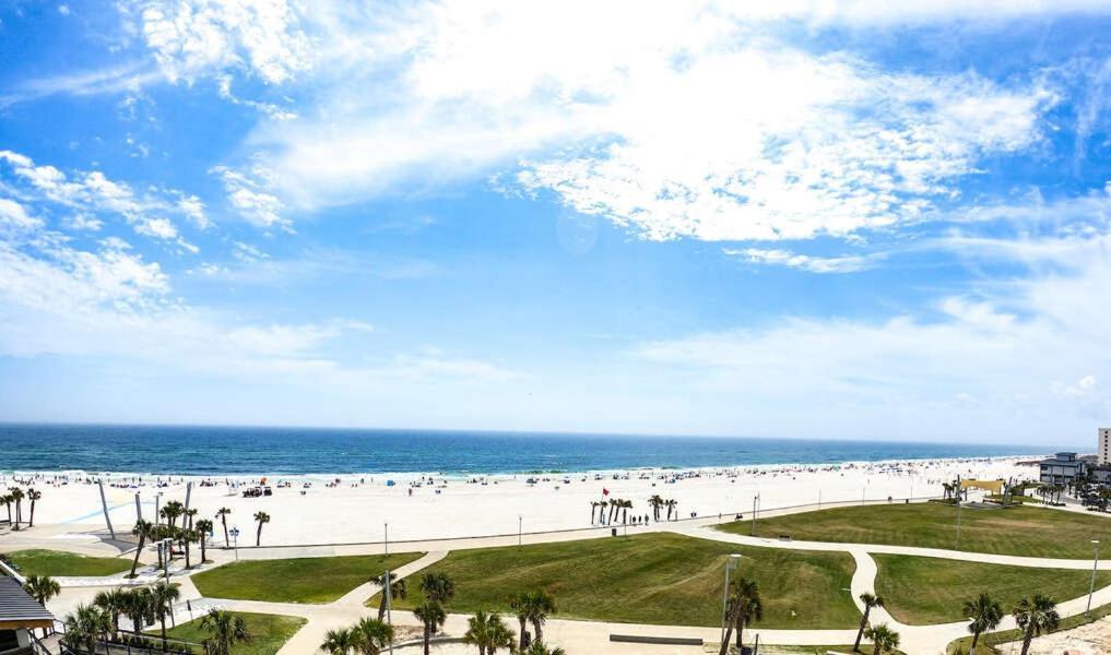 Budget Friendly Condo Within Walking Distance To The Beach! Gulf Shores Exterior foto